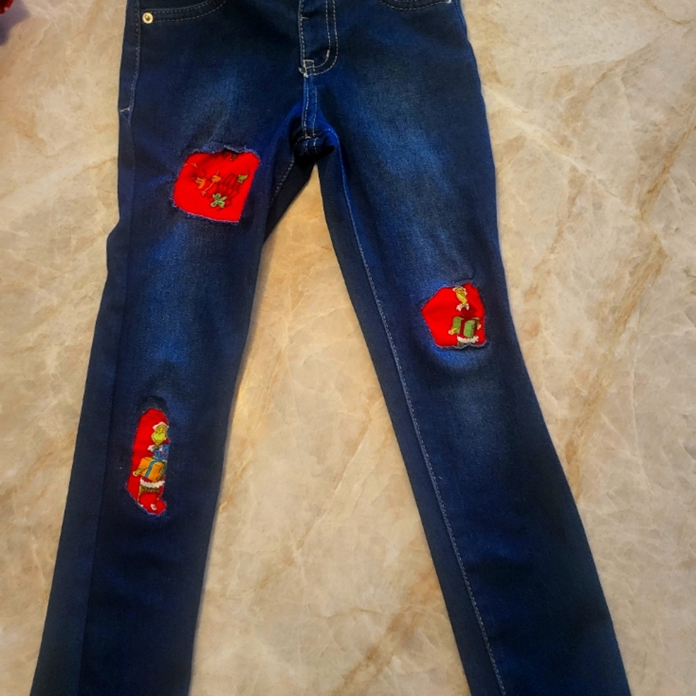 Grinch jeans